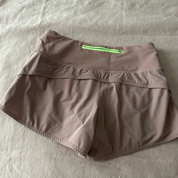 lululemon athletica Mauve Athletic Shorts - Picture 3 of 6